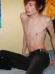 Adorable emo boy Jesse Andrews shows off his cock and ass
